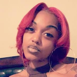 Meet your Posher, Quin